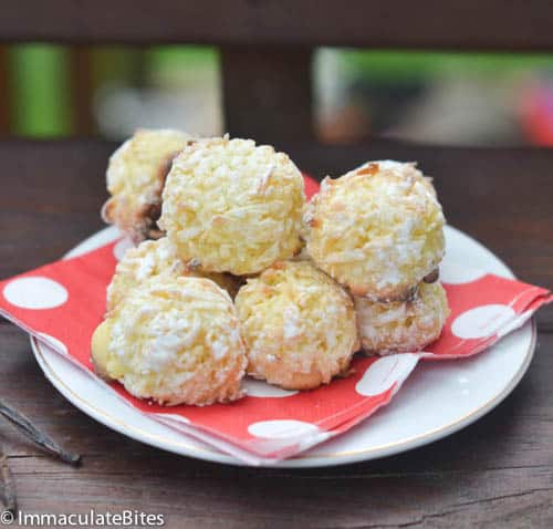 Shuku Shuku (Coconut Balls)