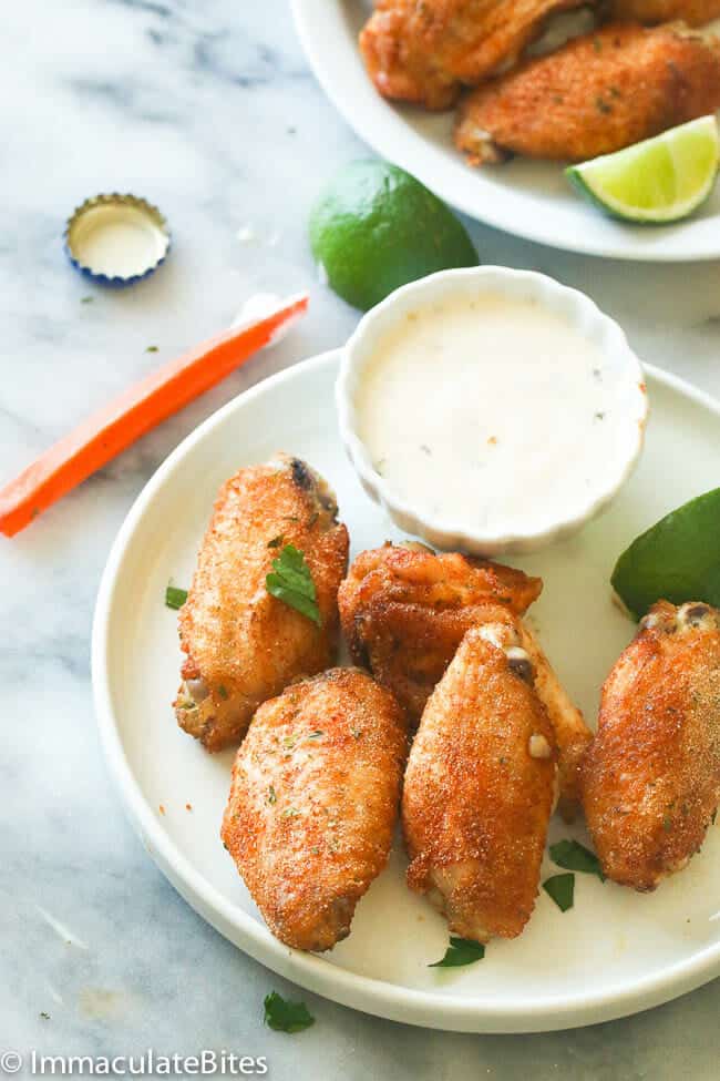 Insanely delicious crispy chicken wings with lunch dip