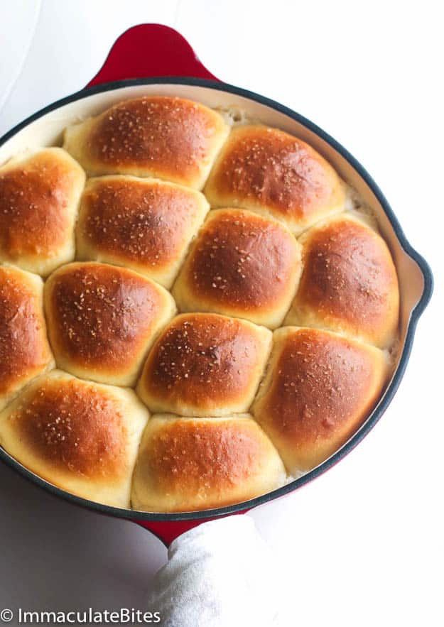 Pani Popo baked on a skillet