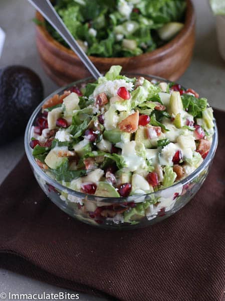 Avocado Pomegranates Pecan Salad