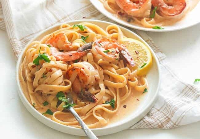 Creamy Bacon Fettuccine Shrimp Scampi
