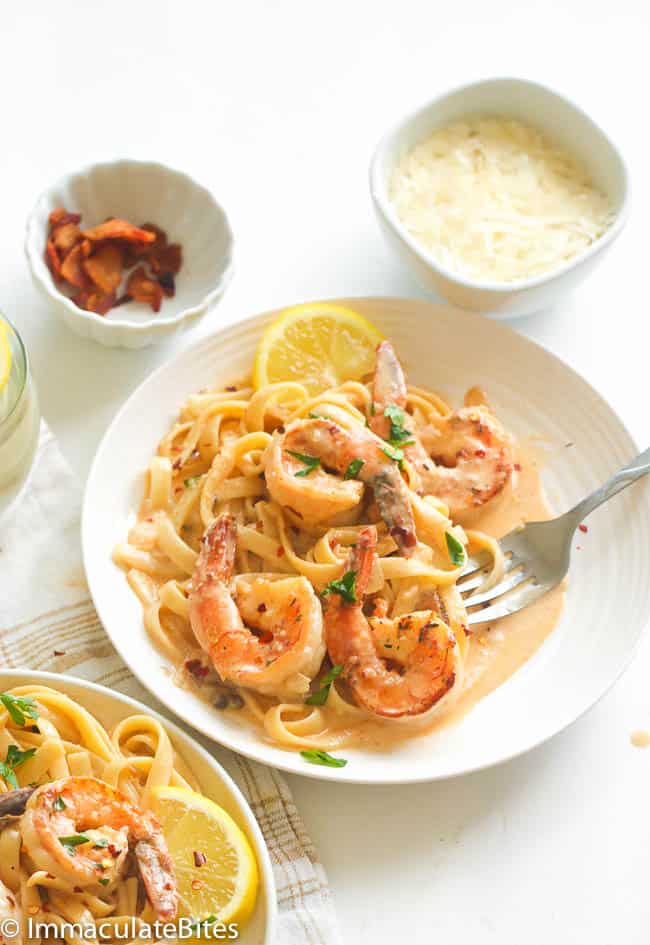 Creamy Bacon Fettuccine Shrimp Scampi