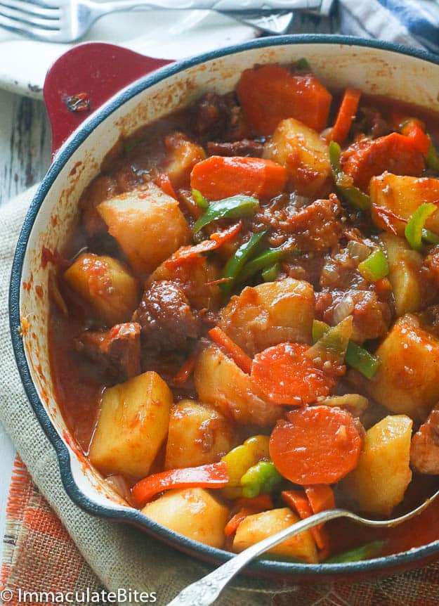 Hot Pot Potatoes (African Stewed Potatoes) - Immaculate Bites