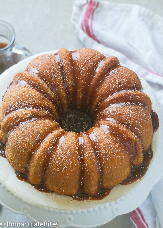 Rum cake and rum sauce