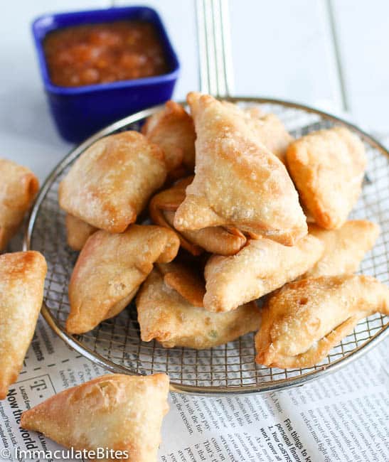 Chicken Samosas served with a dip
