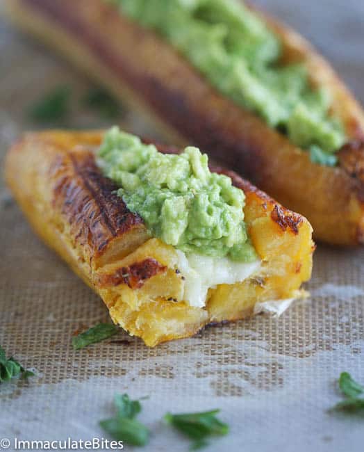 Cheesy plantains with guacamole