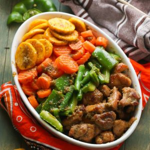 Beautiful and vibrant Chicken, Plantains, and Vegetables 