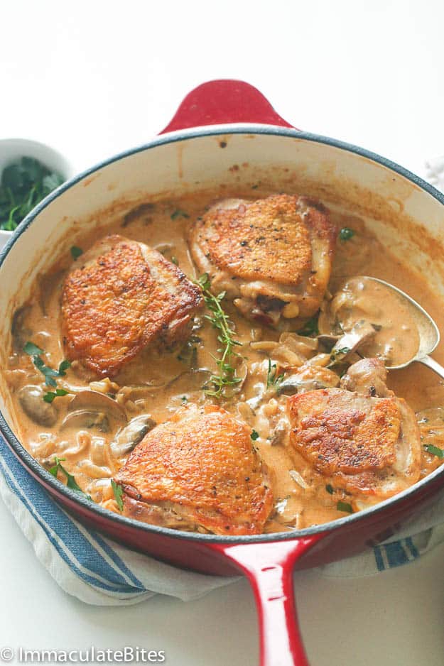 Chicken in Mushroom Onion and Garlic Sauce