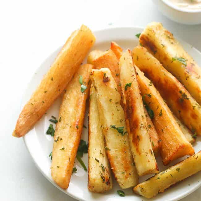 Yucca Fries &#038; Roast Garlic  Aioli