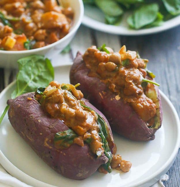 Sweet potatoes stuffed with chickpeas