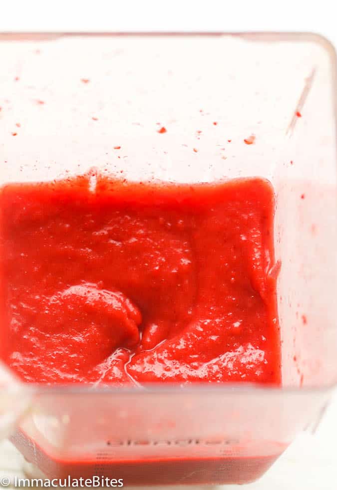 Strawberry Daiquiri in a blender