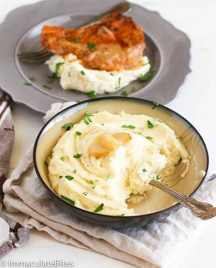 Roast Garlic Mashed Potatoes