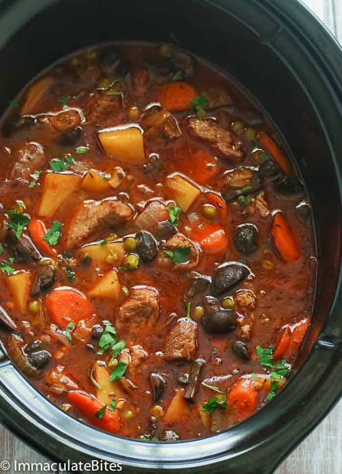 Deliciously fresh slow cooker beef stew ready to enjoy