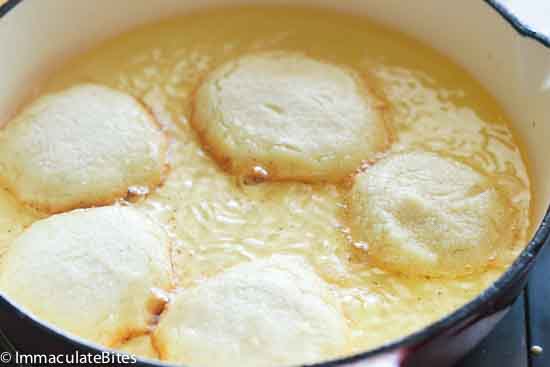 Featured image of post Hot Water Cornbread With Jiffy Cornbread Mix place the cornmeal in a small mixing bowl