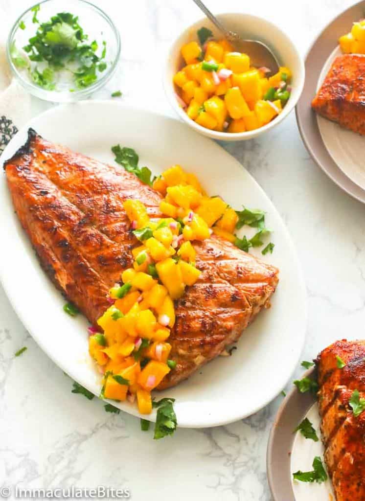 Grilled Salmon and mango salsa