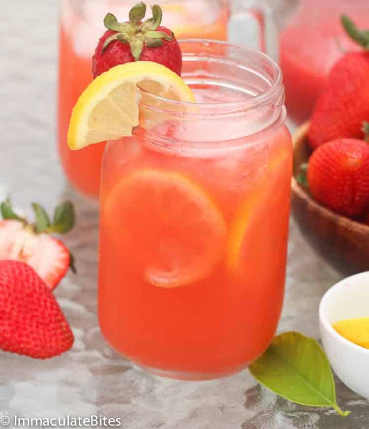 Strawberry lemonade