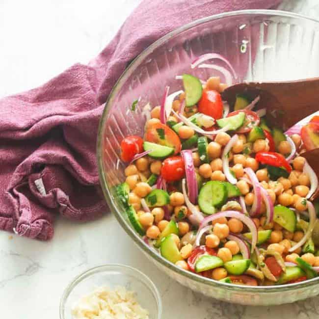 Mediterranean Chickpea Salad