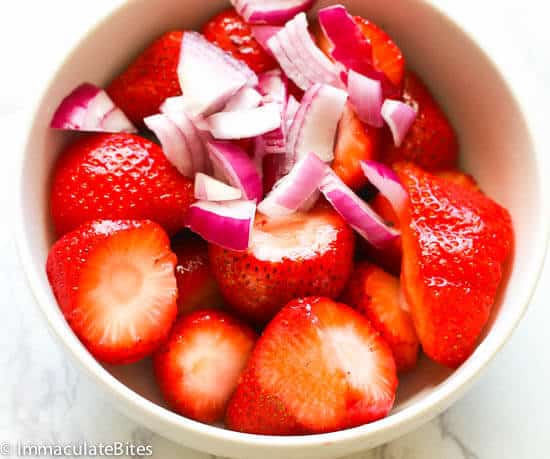 Strawberry Spinach Salad