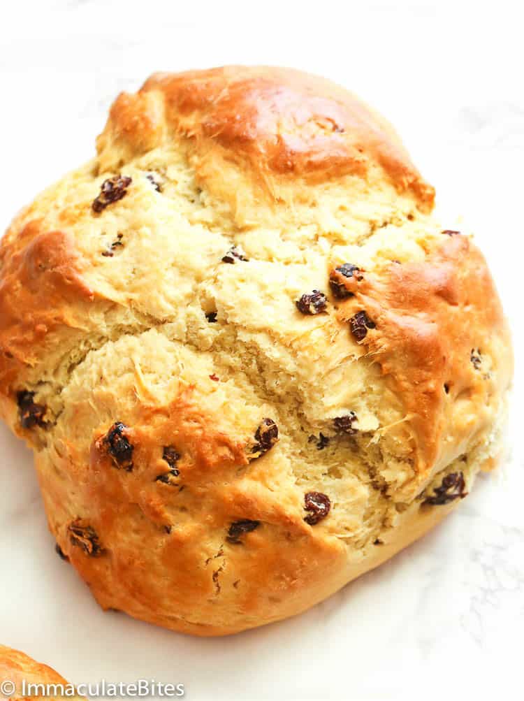 Irish Soda Bread with Raisins