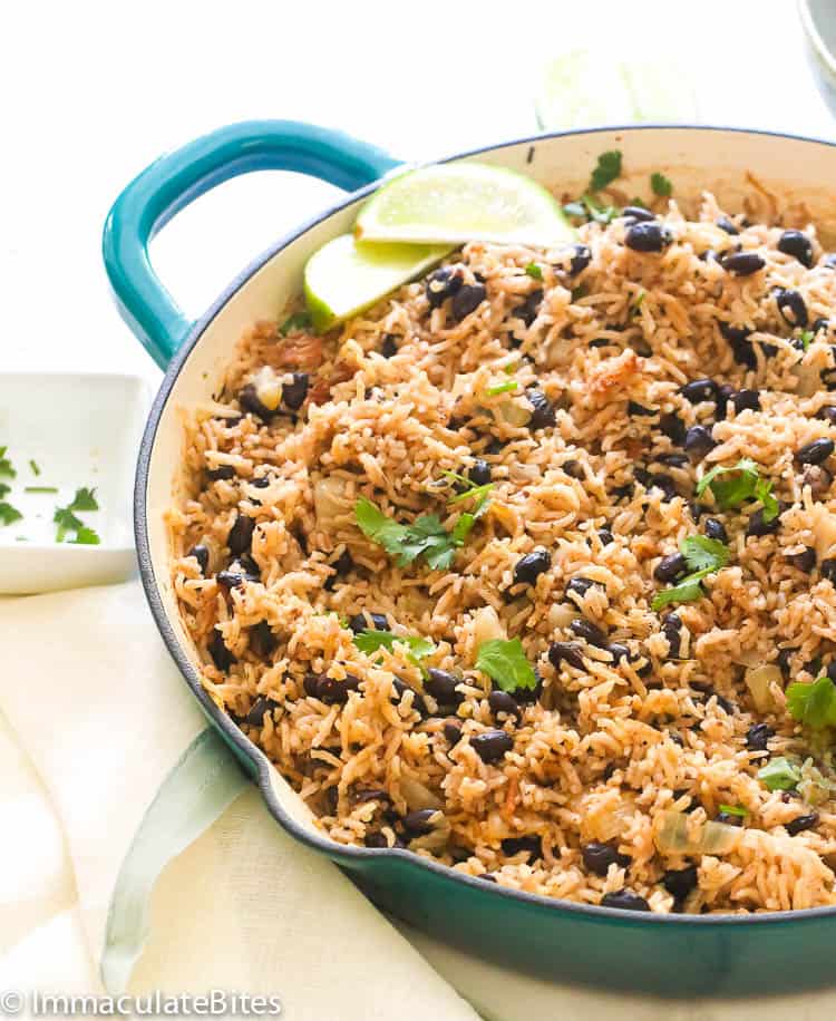 Easy Dutch oven recipes featuring Black beans and rice in a blue pan