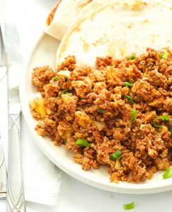 Chorizo and eggs with flour tortillas