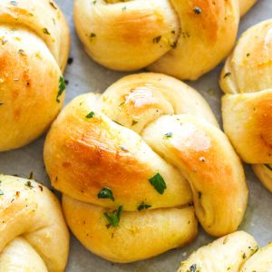Garlic Knot Bread