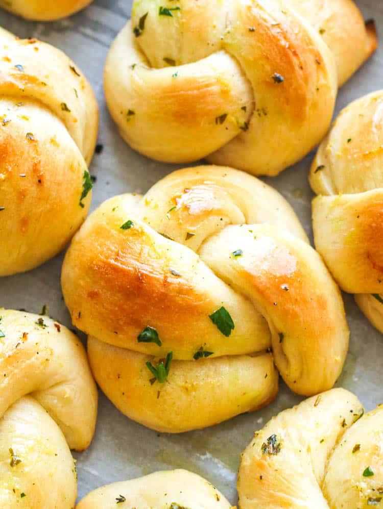 Garlic Knots Bread
