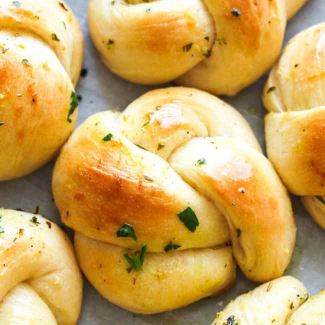 Garlic Knots Bread