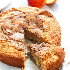 Cinnamon Apple Cake