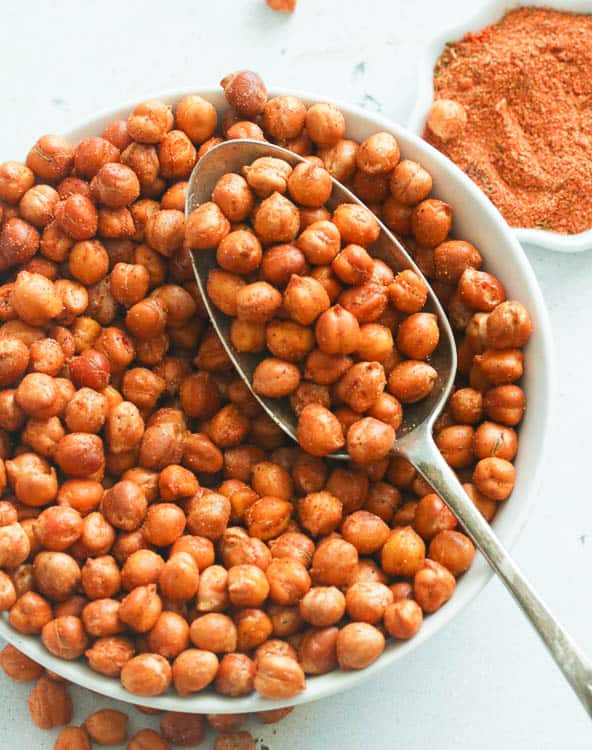 A bowl of healthy Roasted Chickpeas