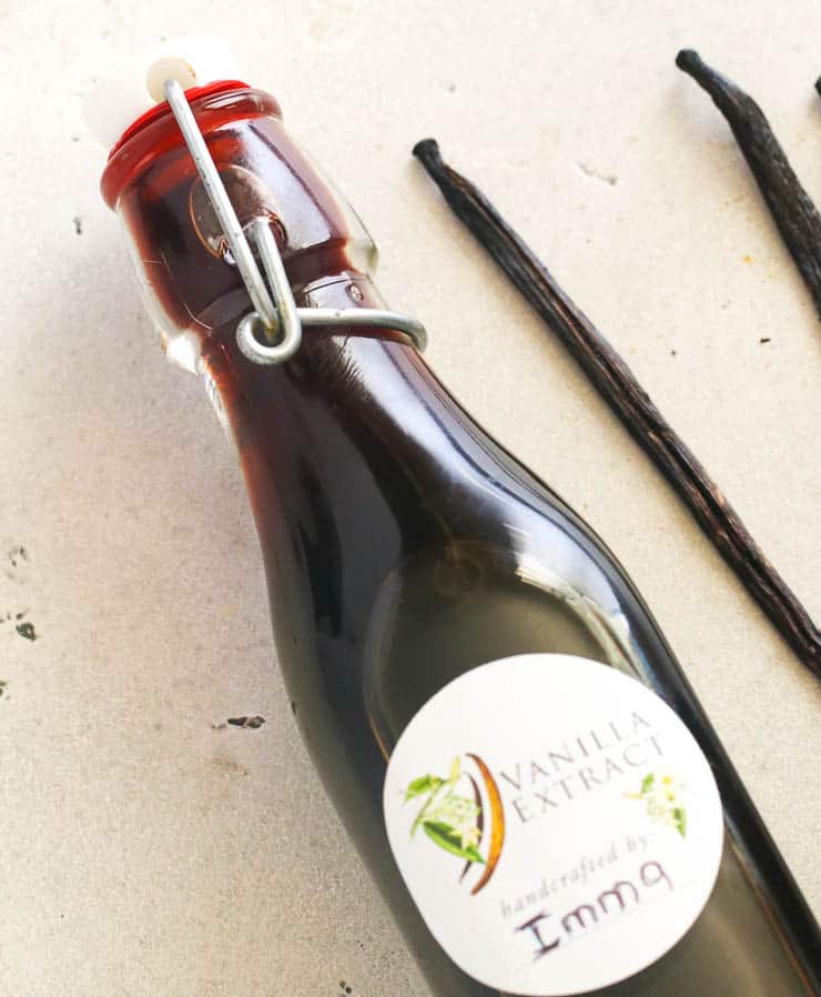 Homemade Vanilla Extract