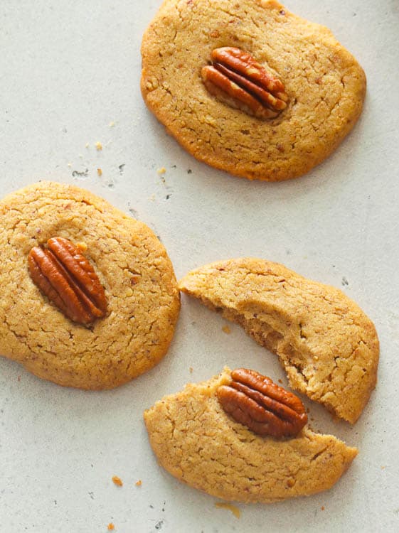 How to Make Pecan Sandies Cookies