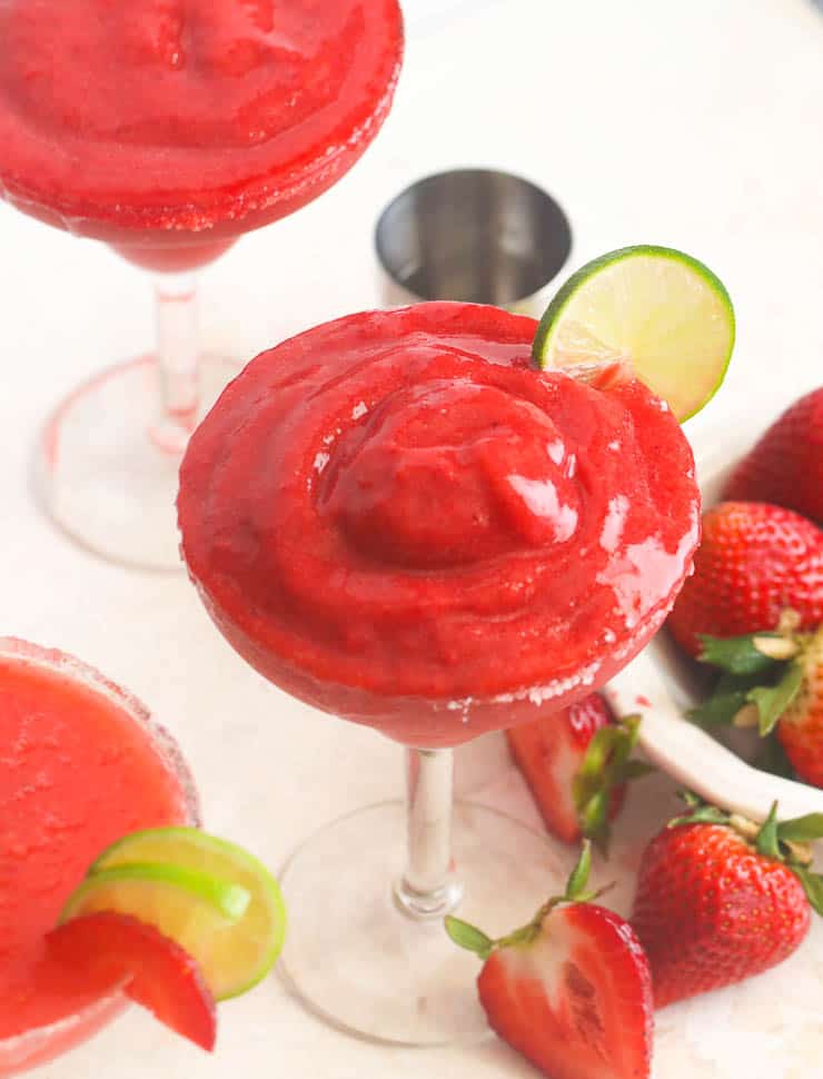 Strawberry Margarita with fresh strawberries