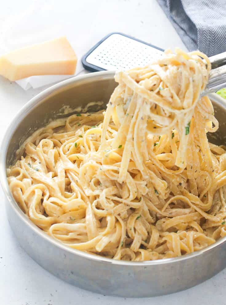 Fettuccine Alfredo