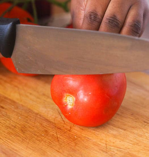 How to Cut Tomatoes