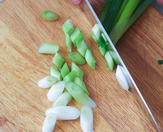 How to Cut Green Onions - Immaculate Bites