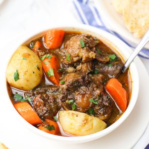 Instant Pot Oxtail Soup