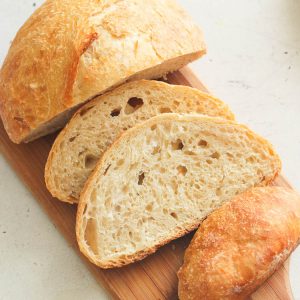 Sliced No Knead Bread