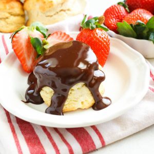 Biscuits Topped with Chocolate Gravy