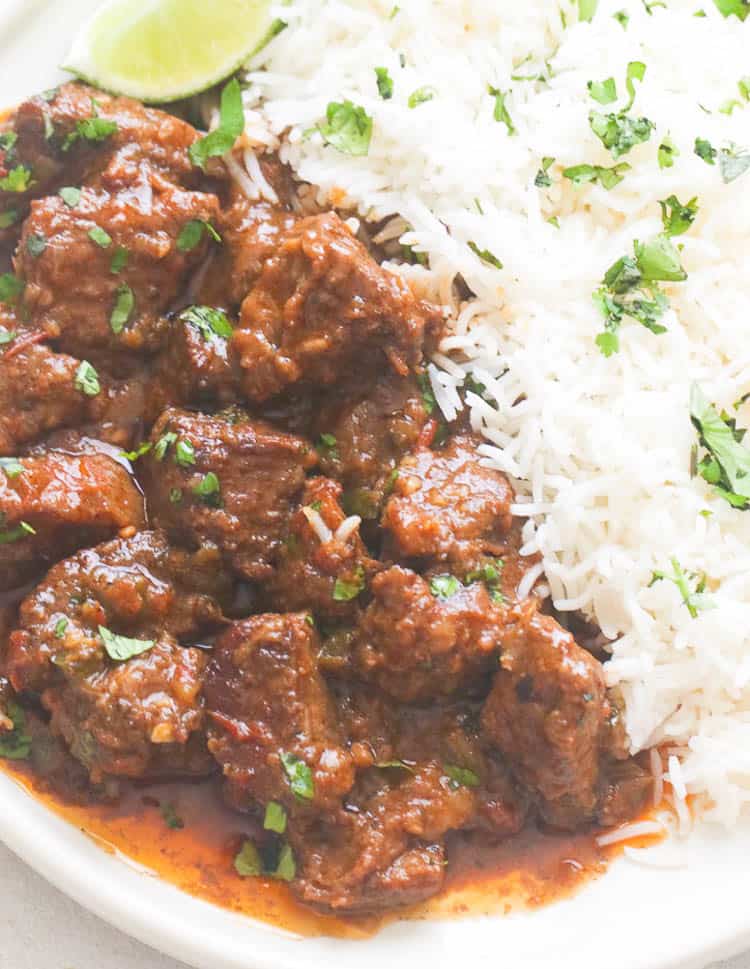 carne guisada with rice