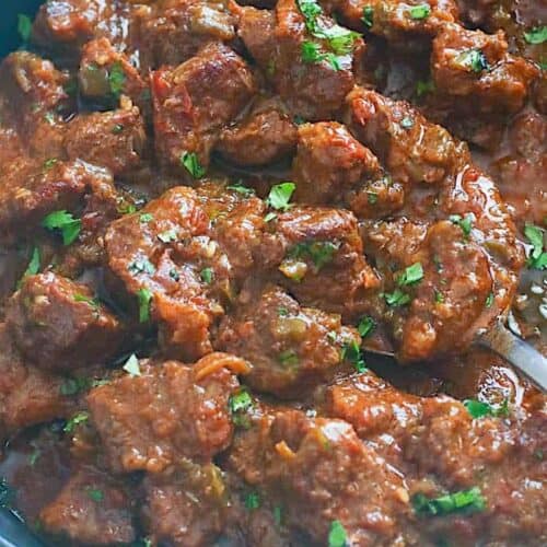 Getting a closeup of Mexican comfort food carne guisada