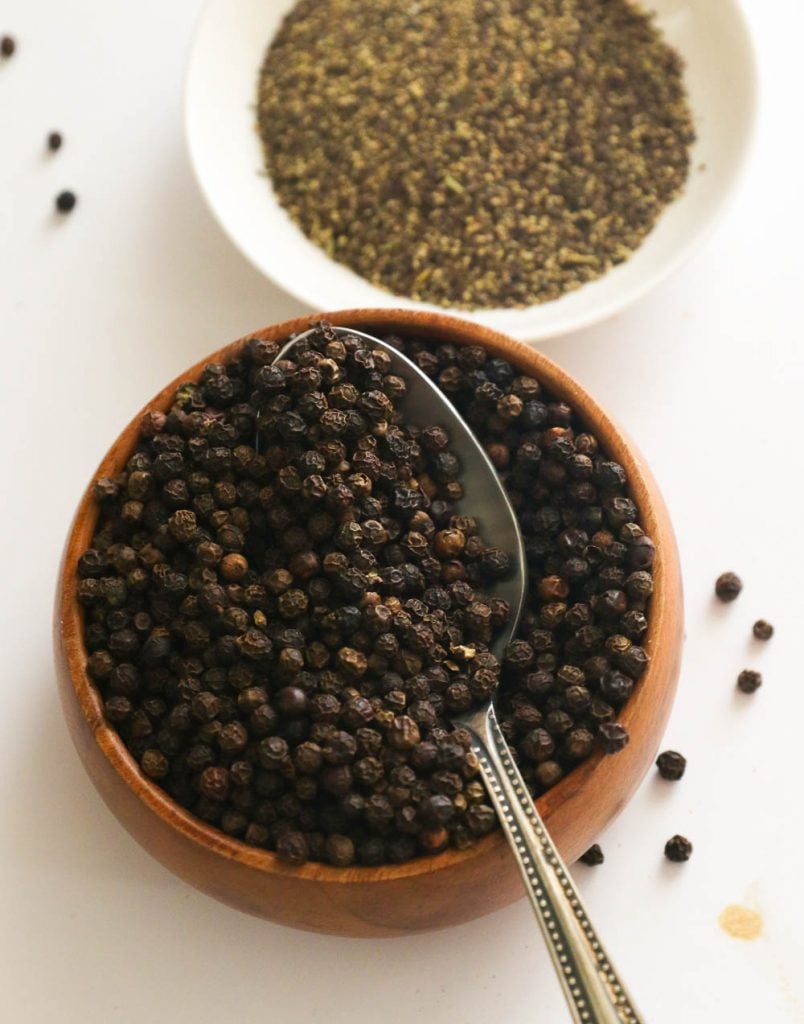 Black Pepper Whole