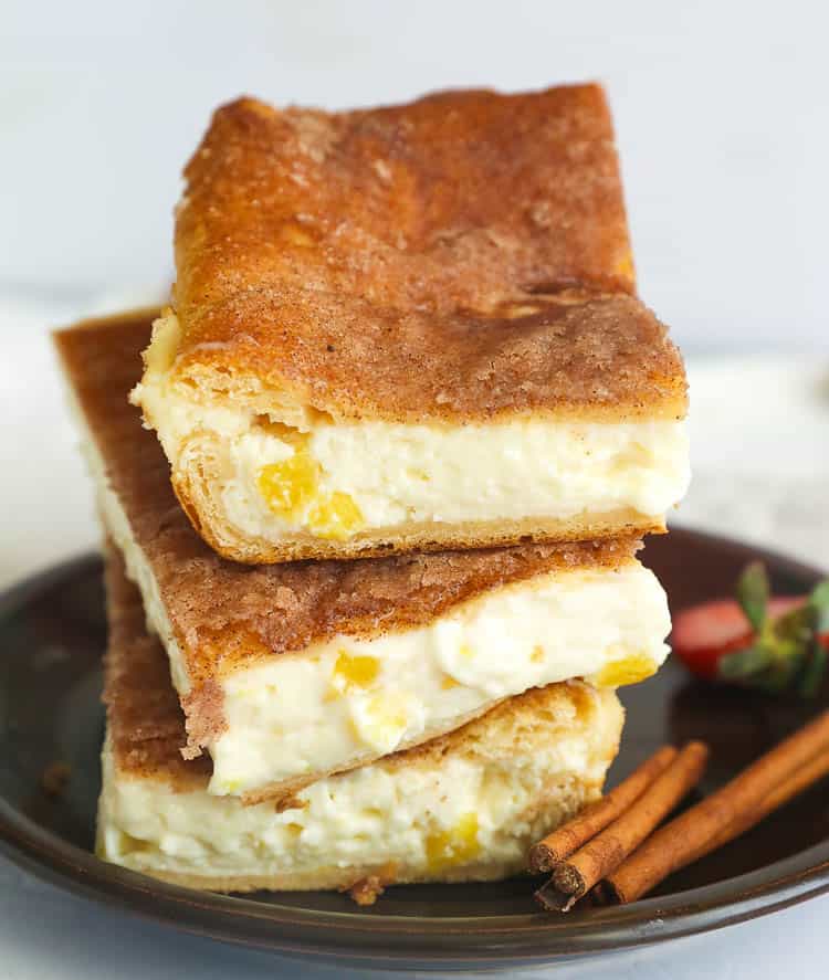Sopapilla Cheesecake Bars
