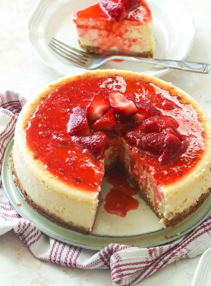 New York Cheesecake with Strawberries