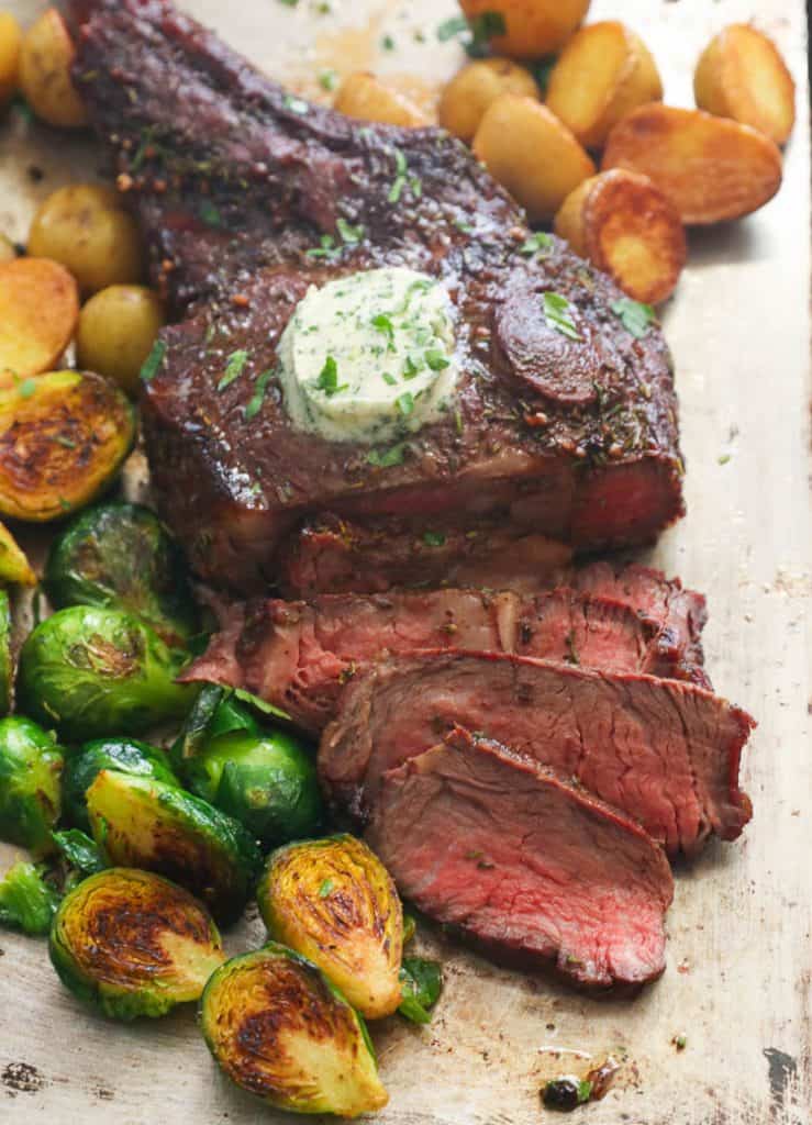 Tomahawk Steak with Veggies