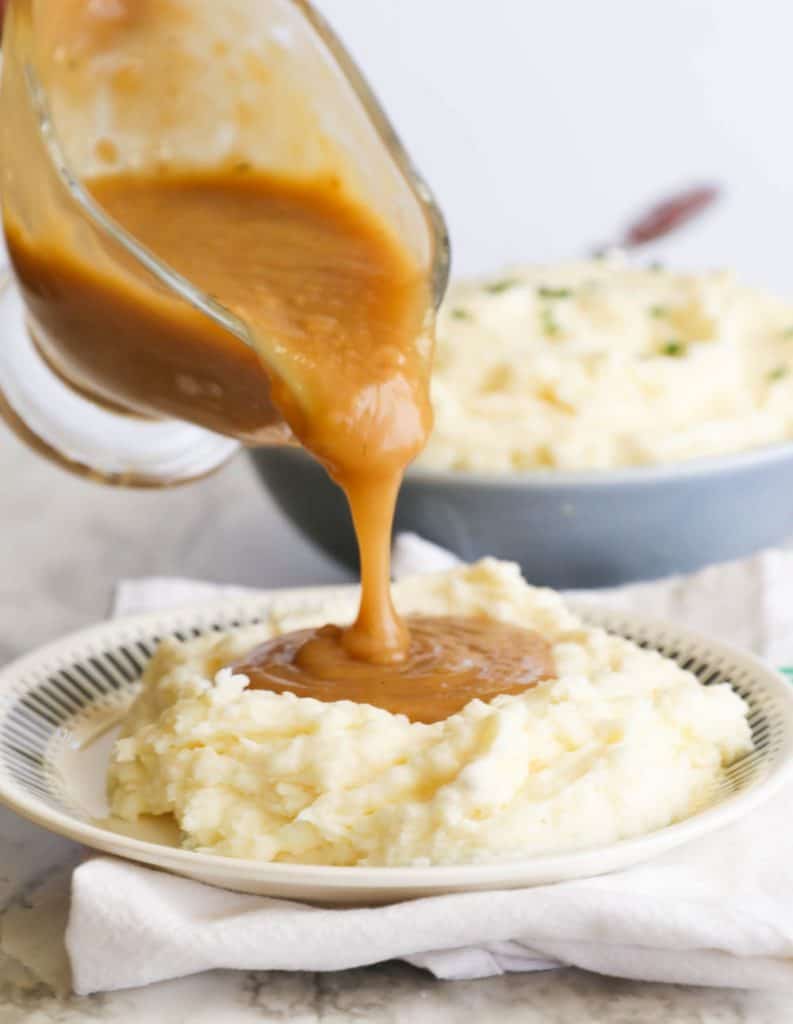 Mashed Potatoes with Cream Cheese and Gravy