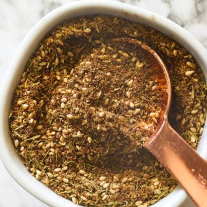 Zaatar with measuring spoon