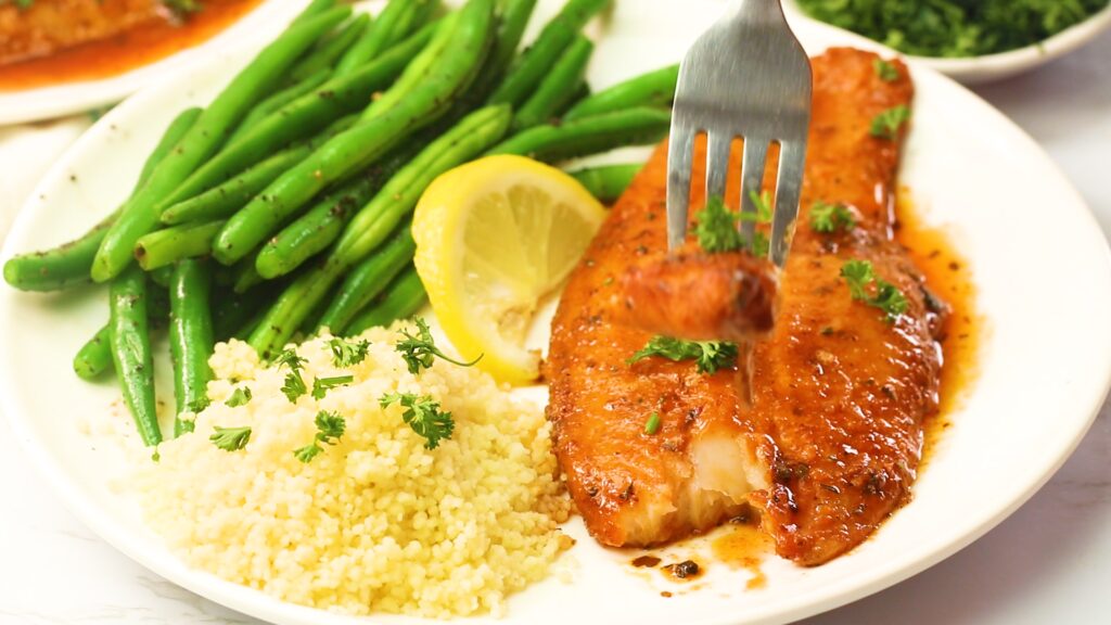 oven baked tilapia with green beans and couscous