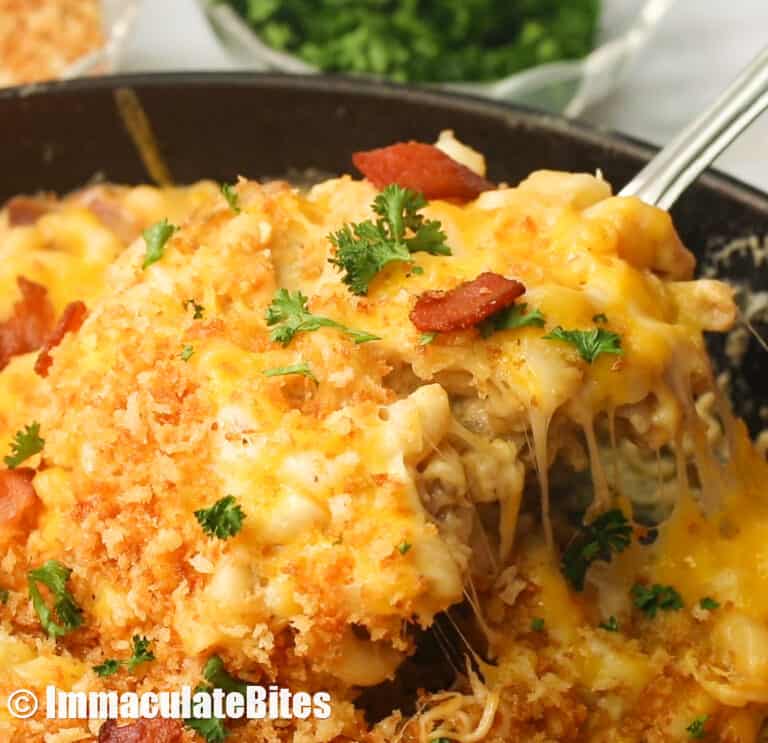 Cheesy Pull Shot of Bacon Mac and Cheese off the Skillet