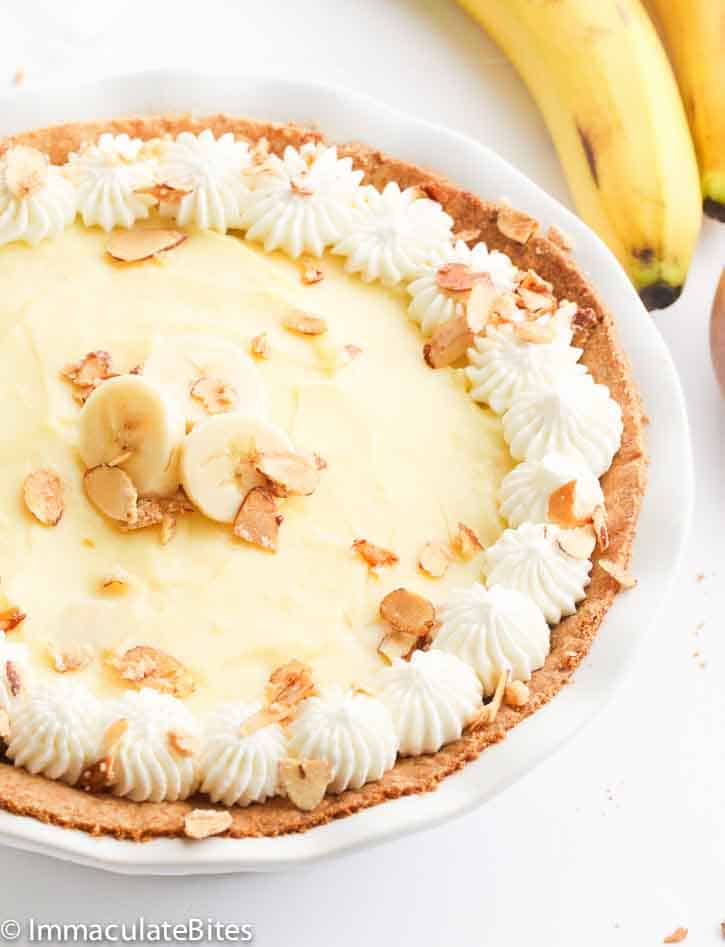 Sweet Banana Cream Pie